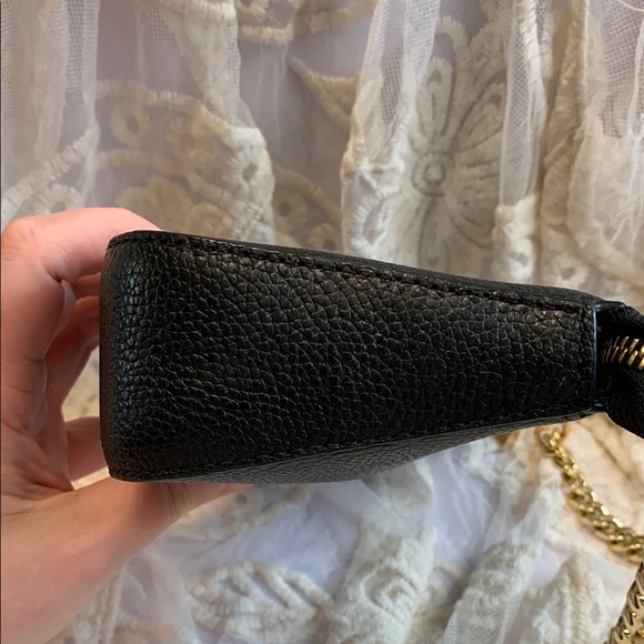 EUC - MICHAEL Michael Kors Chain Pouchette Medium Leather Clutch - Picture 11 of 16